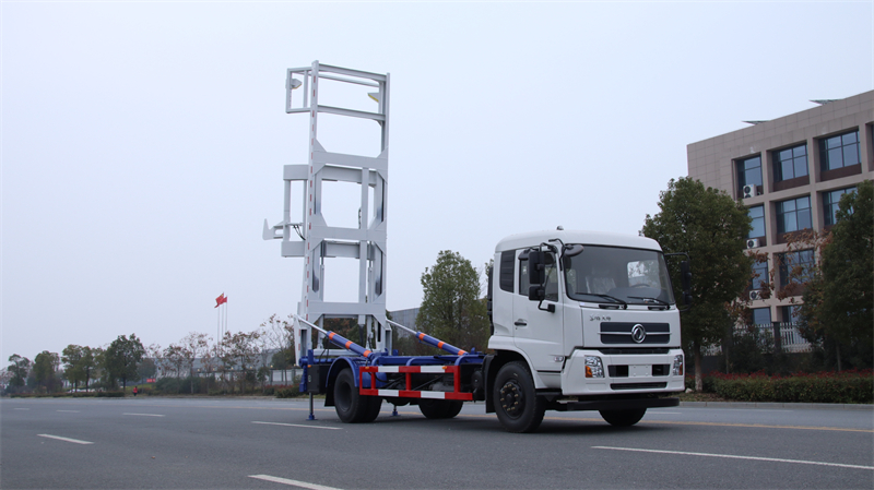 油田公用春风天锦背罐车